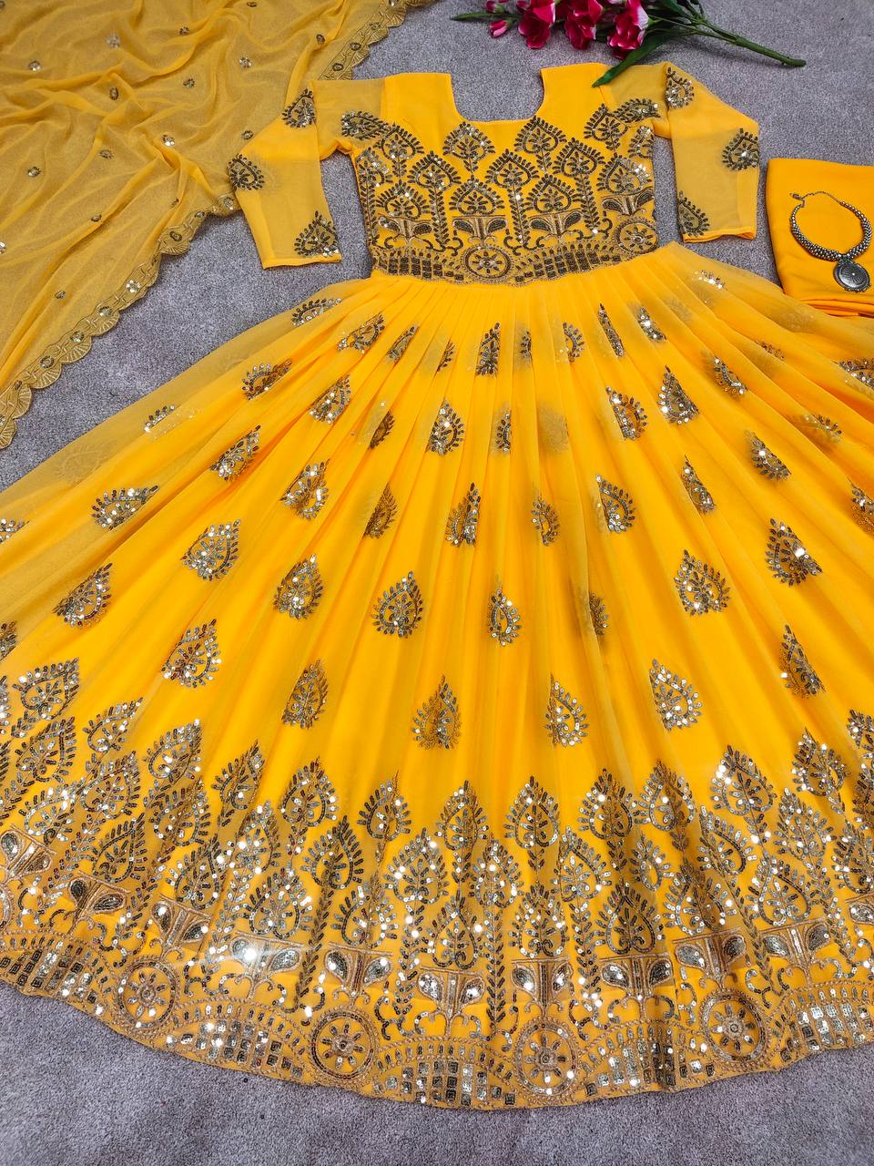 SE Apparel & Accessories Designer Selfie Yellow Gown