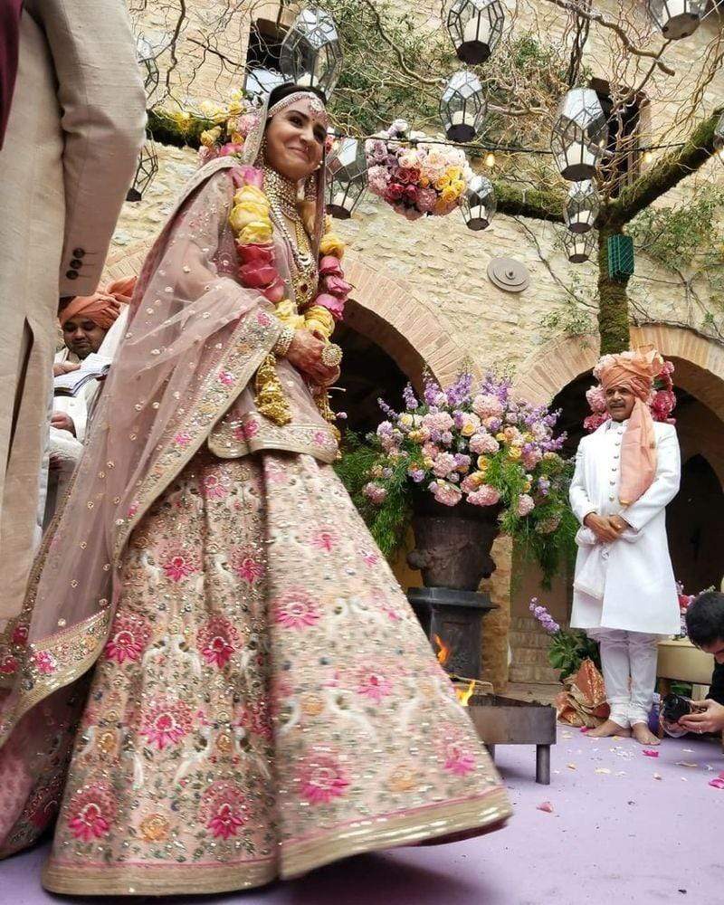Anushka Sharma Bridal Lehenga
